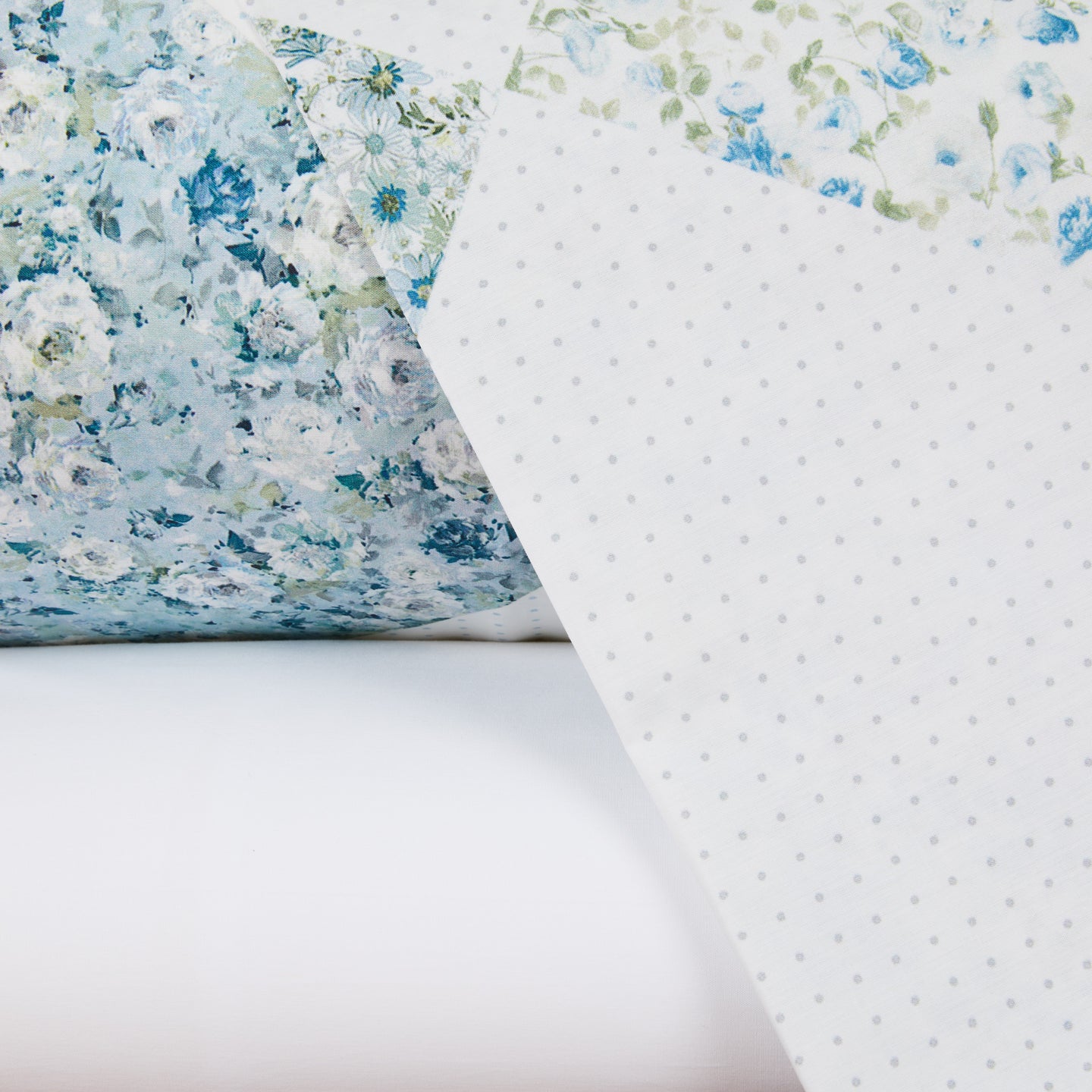 Completo Lenzuola Mirabello Luisiana Patch-fleuri' Floreale in Percalle