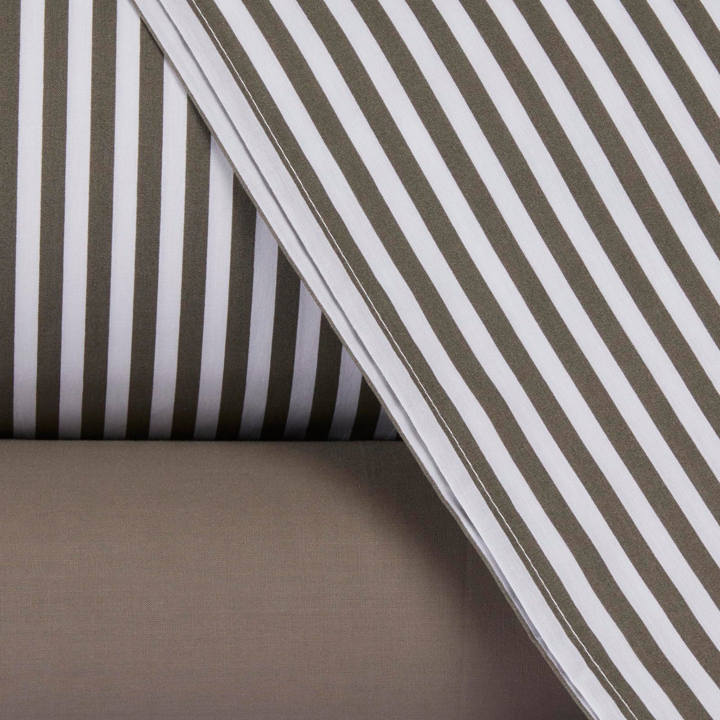 Completo Lenzuola Mirabello Luisiana Polo Geometrico in Percalle