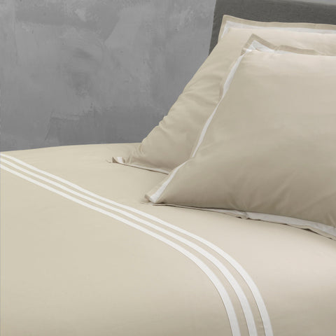 Completo Lenzuola Mirabello Brera Hilton Tinta Unita in Percalle