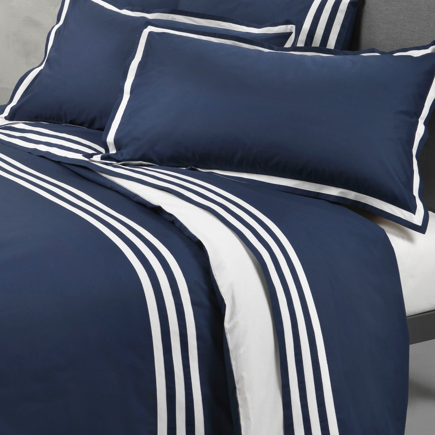 Completo Lenzuola Mirabello Brera Hilton Tinta Unita in Percalle