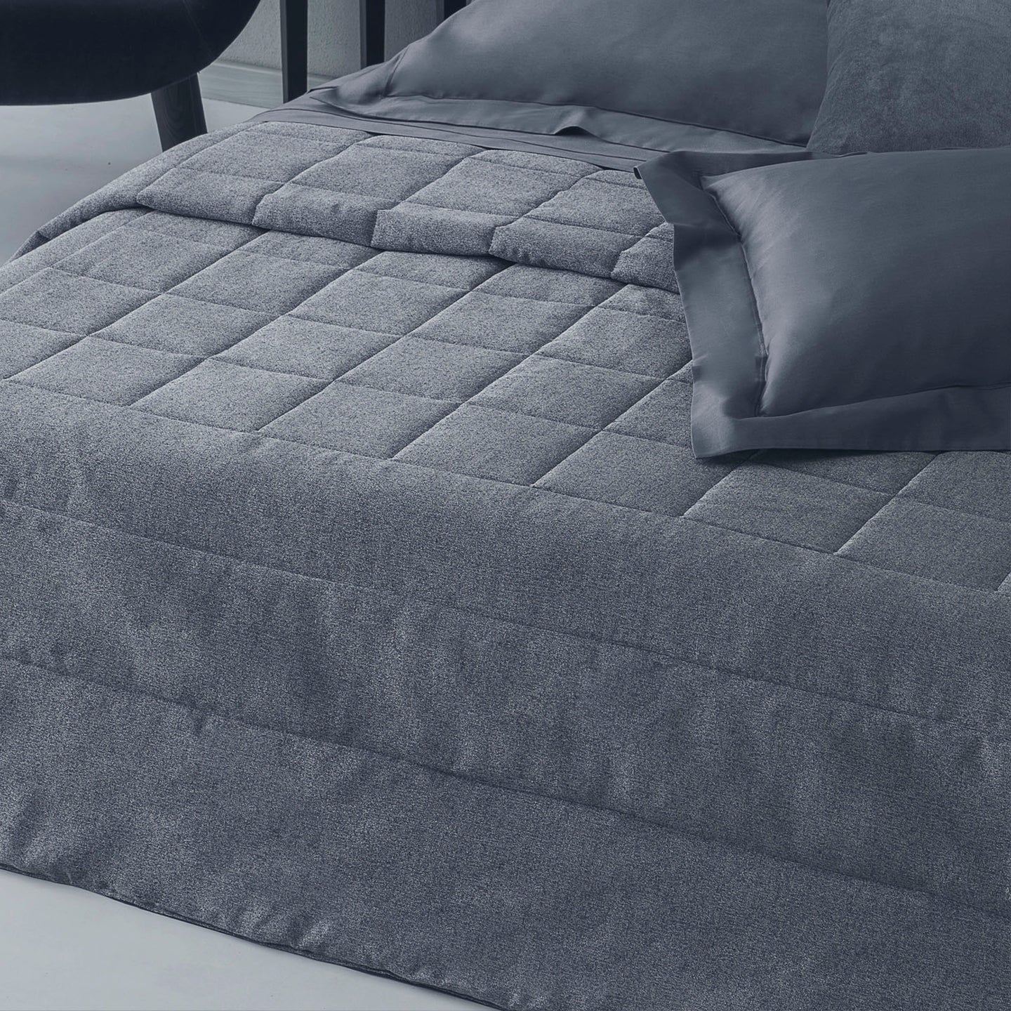 Copriletto Trapuntato Mirabello Brera City Tinta Unita in Raso Jacquard