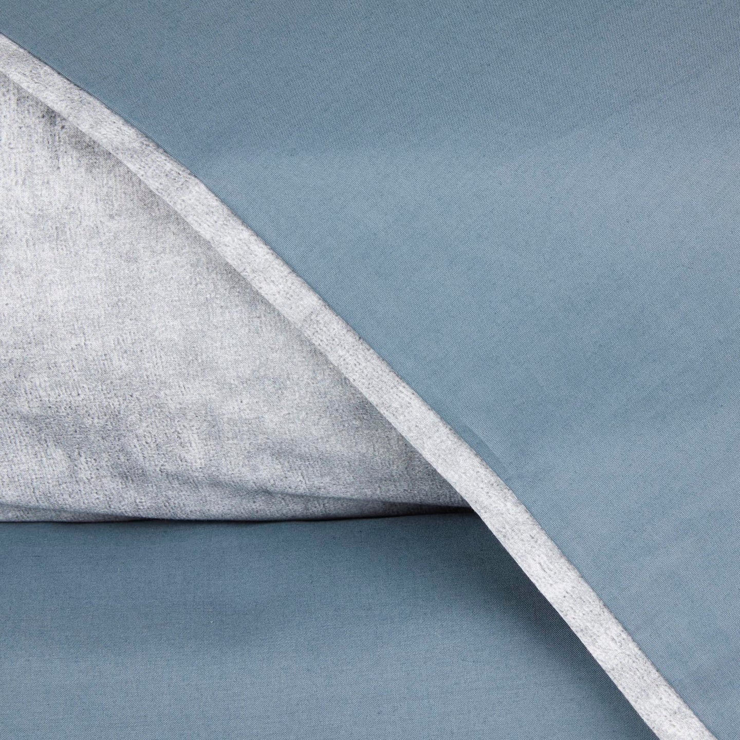 Completo Copripiumino Carrara Iside Moderno in Percalle