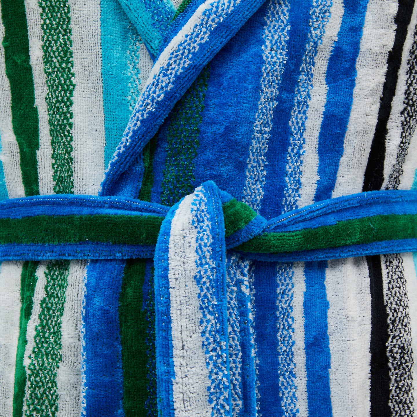 Accappatoio con Cappuccio Carrara Shangai Moderno in Spugna