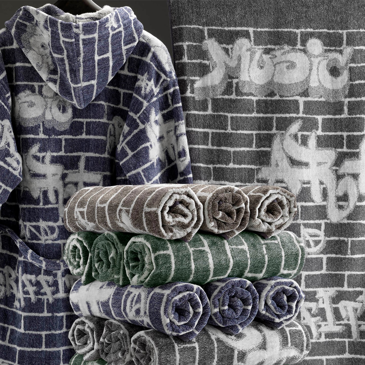 Accappatoio con Cappuccio Carrara Academy Moderno in Cotone