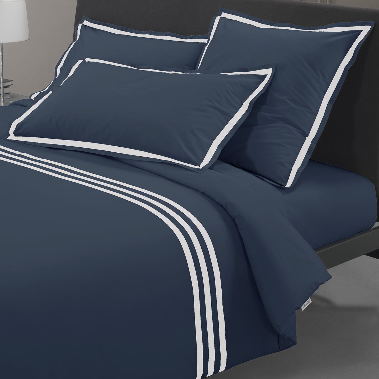 Completo Copripiumino Mirabello Hilton Tinta Unita in Percalle